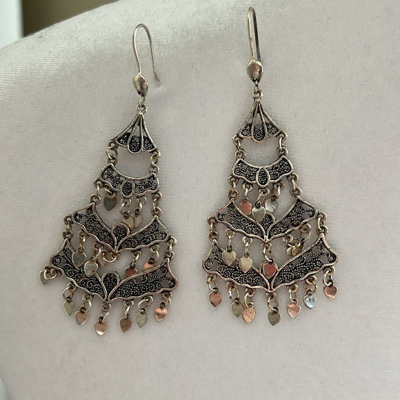 Chandelier earrings - Picture 2 of 2